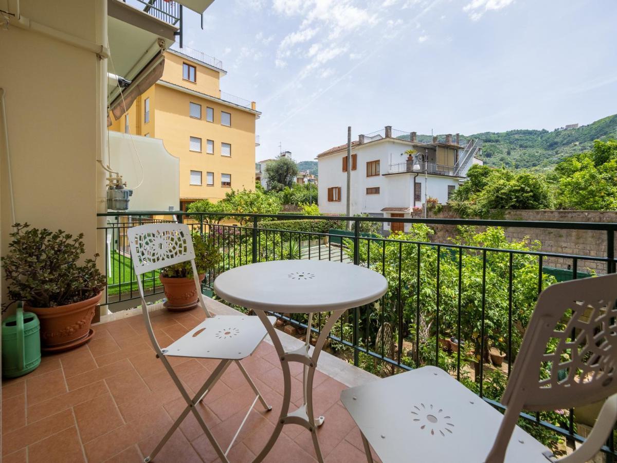 Marea Suite - De Vivo Realty Сорренто Экстерьер фото