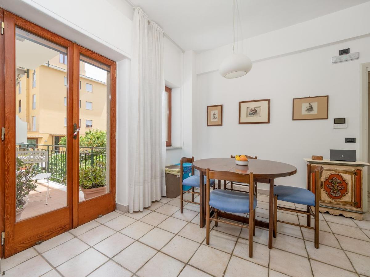 Marea Suite - De Vivo Realty Сорренто Экстерьер фото